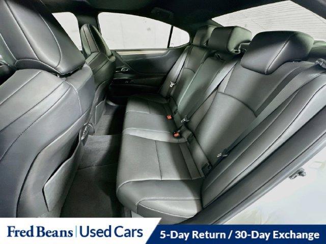 Used 2024 Lexus ES 350 F Sport w/ Technology Package FWD image 32