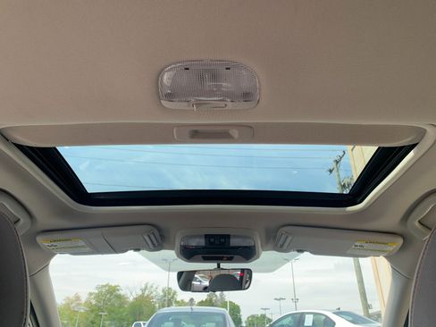 Used 2018 Subaru Crosstrek 2.0i Premium w/ Moonroof Package AWD/4WD image 27