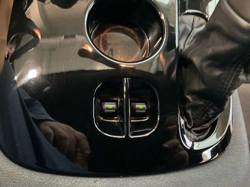 Used 2006 Dodge Viper SRT-10 image 12