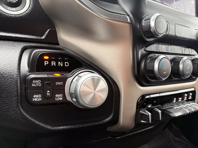 Used 2019 RAM 1500 Laramie AWD/4WD image 33