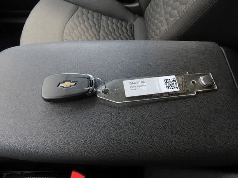 Used 2018 Chevrolet Equinox LT FWD image 27