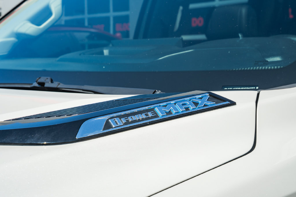 Used 2023 Toyota Tundra Limited AWD/4WD image 12