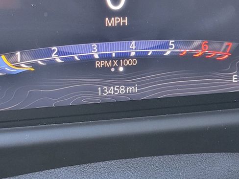 Used 2025 Jeep Wagoneer Series II image 8