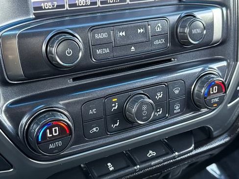 Used 2016 Chevrolet Silverado 1500 LT w/ LT Convenience Package image 28