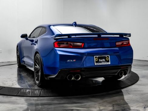 Used 2018 Chevrolet Camaro ZL1 image 8