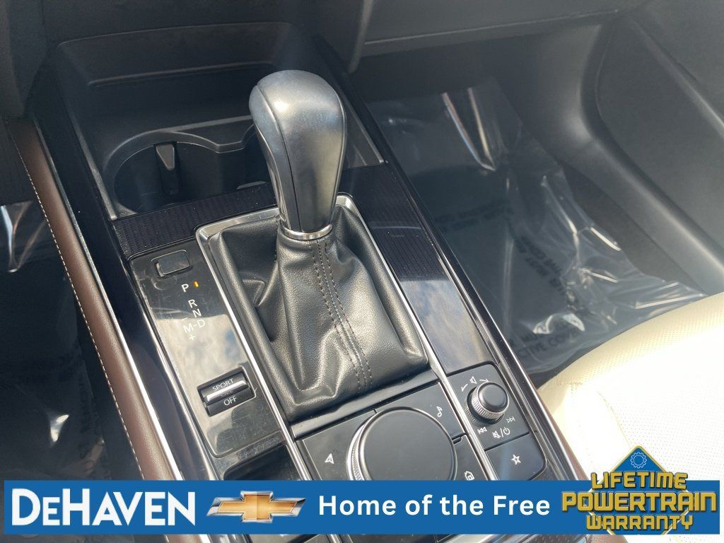 Used 2021 MAZDA CX-30 AWD 2.5 S w/ Premium Package image 16