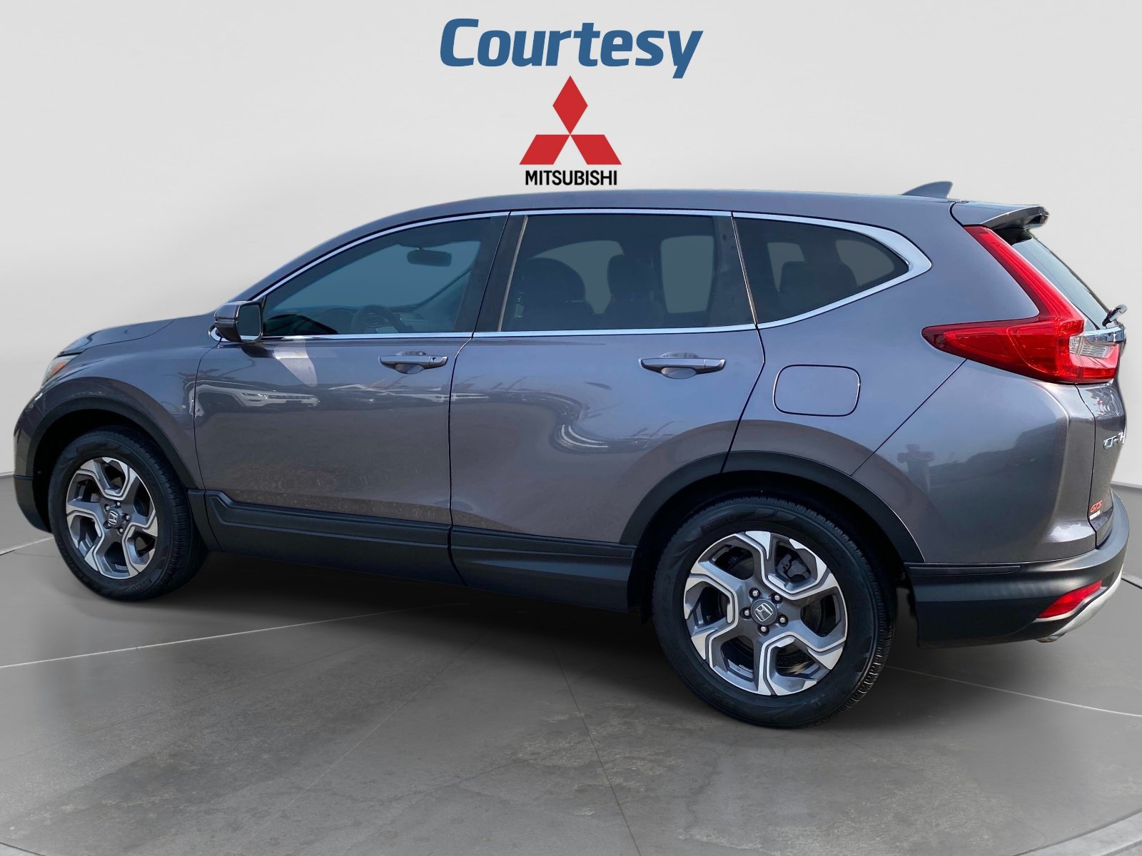Used 2017 Honda CR-V EX image 3