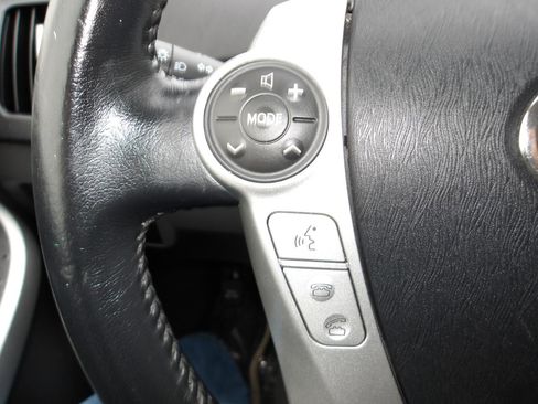 Used 2010 Toyota Prius Four FWD image 15