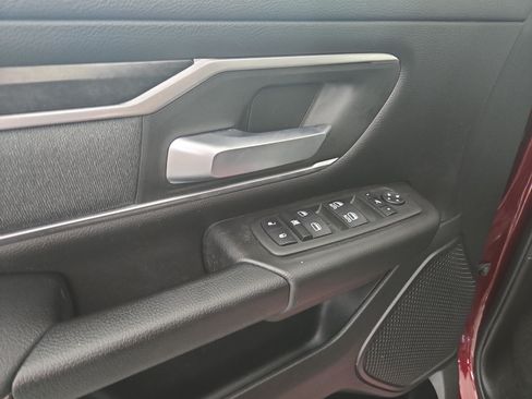 Used 2022 RAM 1500 Big Horn AWD/4WD image 18