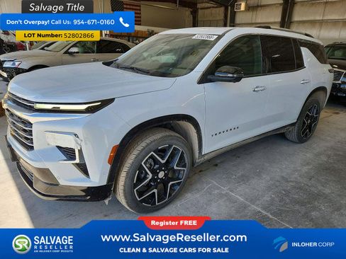 Used 2026 Chevrolet Traverse High Country w/ LPO, Floor Liner Package AWD/4WD image 1
