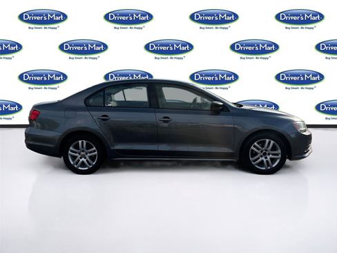 Used 2015 Volkswagen Jetta S w/ Welcome Package image 9