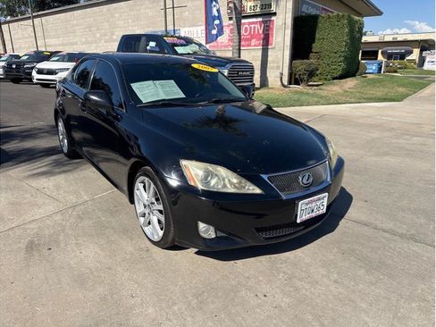 Used 2007 Lexus IS 250 RWD image 3