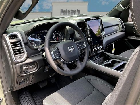New 2026 RAM 1500 Big Horn AWD/4WD image 6