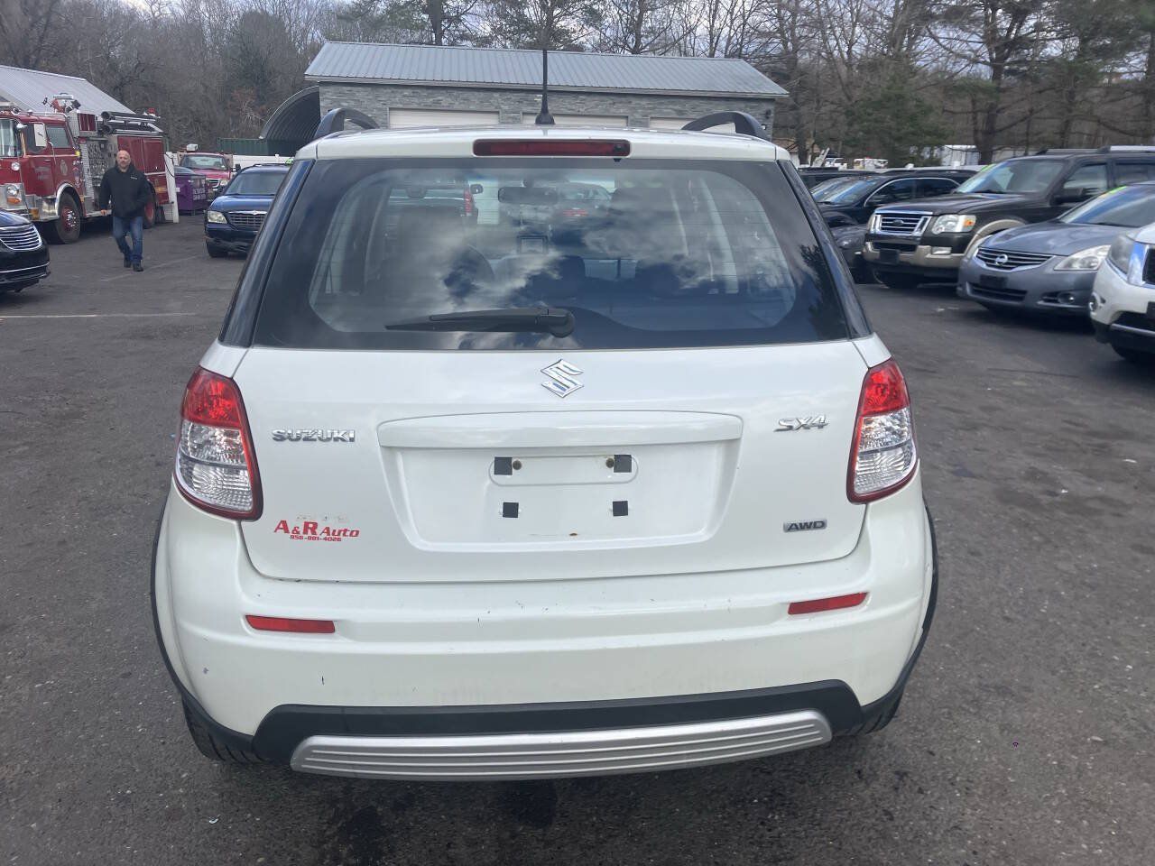 Used 2009 Suzuki SX4 AWD Hatchback image 8