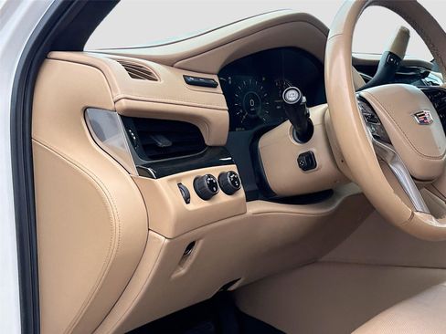 Used 2020 Cadillac Escalade ESV Platinum AWD/4WD image 10