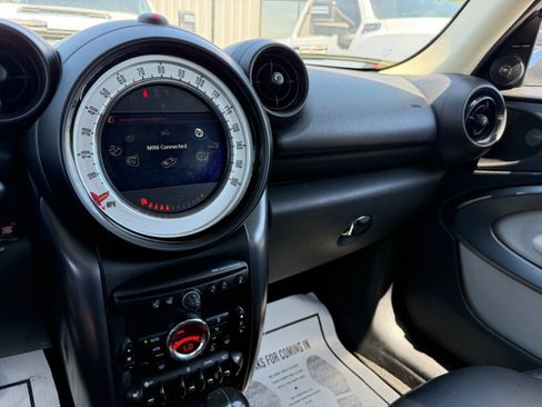 Used 2014 MINI Cooper Paceman S w/ Loaded Package AWD/4WD image 11
