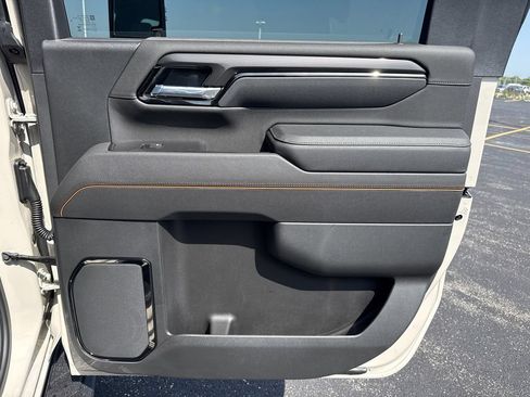 New 2026 GMC Sierra 2500 AT4 w/ AT4 Premium Plus Package AWD/4WD image 36