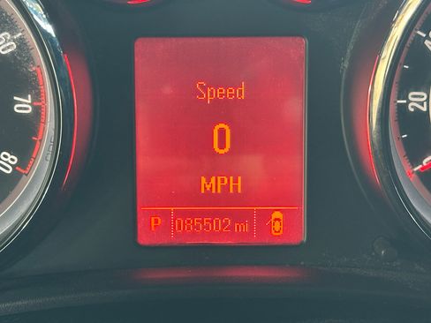 Used 2016 Buick Cascada Premium image 36