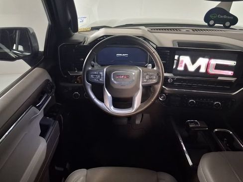 Used 2023 GMC Sierra 1500 SLT w/ SLT Premium Plus Package AWD/4WD image 11