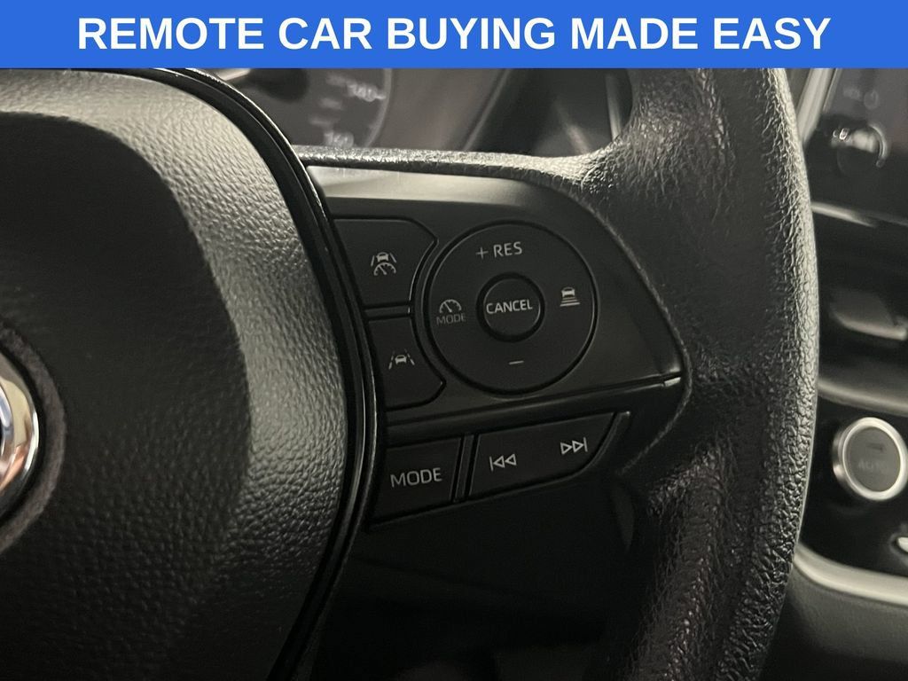 Used 2024 Toyota Corolla LE FWD image 7