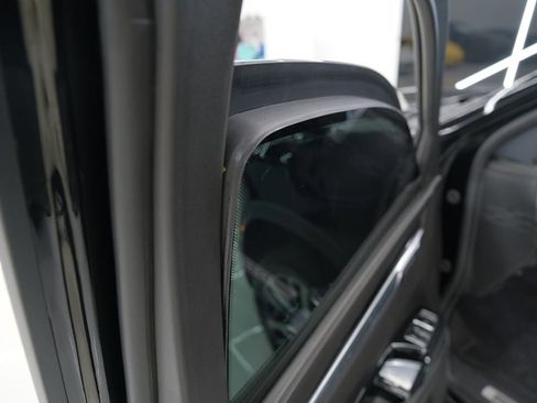 Used 2026 Cadillac Escalade ESV Sport image 33