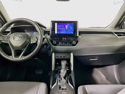 Used 2024 Toyota Corolla Cross AWD Hybrid image 25