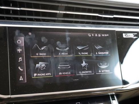 Used 2023 Audi Q7 3.0T Premium Plus w/ Premium Plus Package AWD/4WD image 25