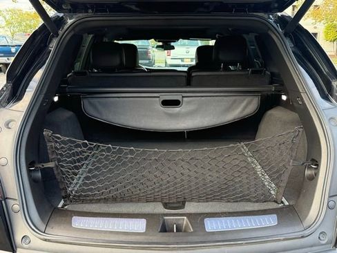 Used 2020 Cadillac XT5 Premium Luxury image 12