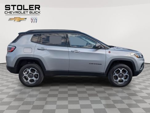 Used 2022 Jeep Compass Trailhawk image 6