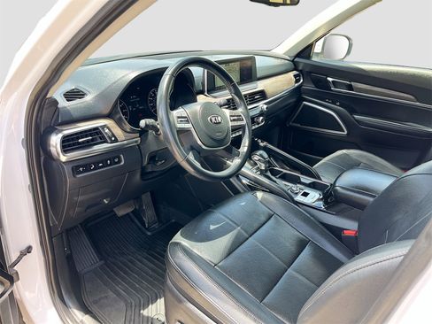 Used 2022 Kia Telluride EX w/ EX Premium Package image 21