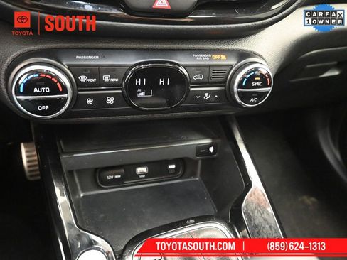 Used 2025 Kia Soul GT-Line w/ GT-Line Technology Package image 19