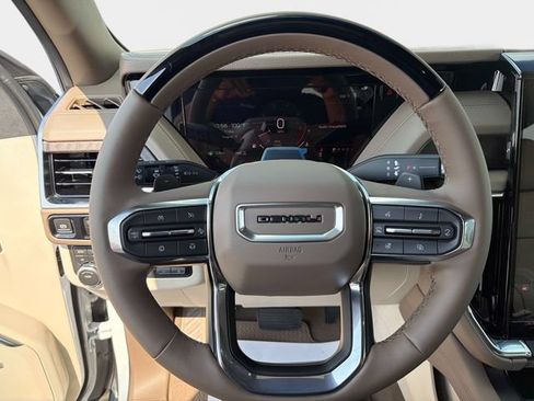 New 2026 GMC Yukon Denali w/ Denali Reserve Package AWD/4WD image 27