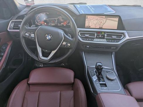 Used 2022 BMW 330i Sedan w/ Driving Assistance Package image 18