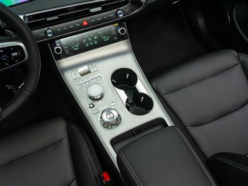 New 2026 Genesis GV70 2.5T Select AWD/4WD image 26