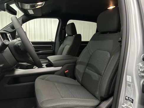 New 2026 RAM 1500 Big Horn AWD/4WD image 15