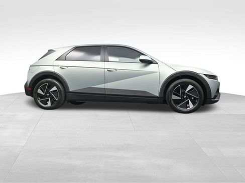New 2026 Hyundai Ioniq 5 SEL AWD/4WD image 37