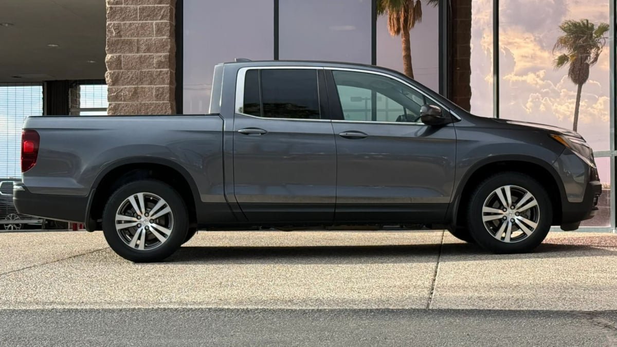 Used 2017 Honda Ridgeline RTS image 15