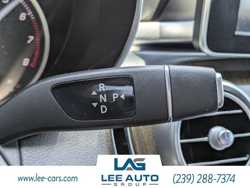 Used 2018 Mercedes-Benz C 300 Sedan image 26