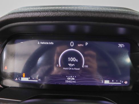 Used 2023 Jeep Grand Cherokee L Limited w/ Luxury Tech Group II image 15