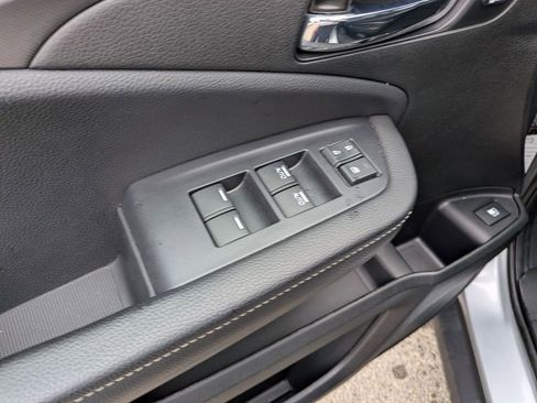 Used 2025 Honda Ridgeline RTL image 13