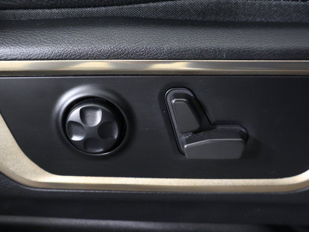 Used 2022 RAM 1500 Limited AWD/4WD image 38
