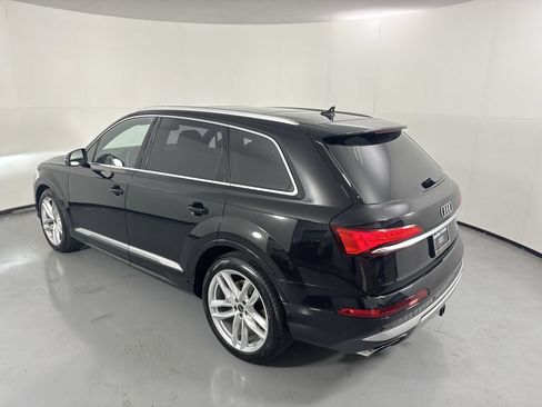 Used 2025 Audi Q7 3.0T Premium Plus w/ Premium Plus Package AWD/4WD image 5