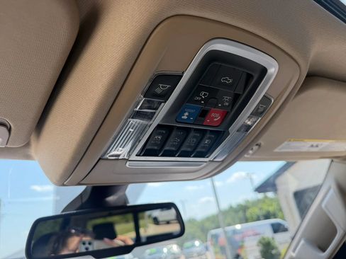 Used 2020 RAM 1500 Laramie AWD/4WD image 35