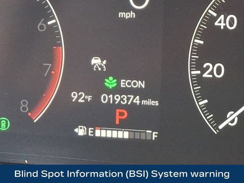 Used 2025 Honda Pilot EX-L image 6
