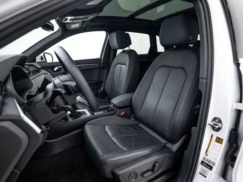 Certified 2023 Audi Q3 2.0T Premium AWD/4WD image 14