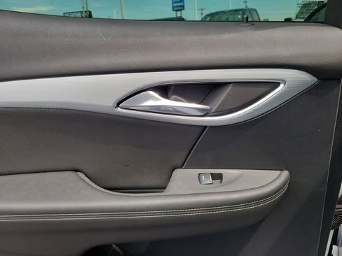 Used 2025 Buick Envision Avenir AWD/4WD image 15
