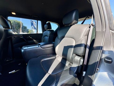 Used 2022 Nissan Armada SL w/ Midnight Edition Package RWD image 13