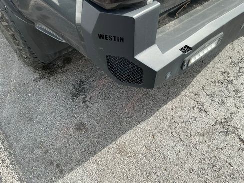 Used 2021 Toyota Tacoma TRD Off-Road w/ TRD Premium Off Road Package image 5