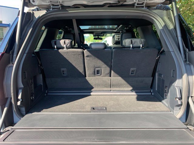 Certified 2027 Ford Expedition Platinum w/ Stealth Appearance Package AWD/4WD image 6