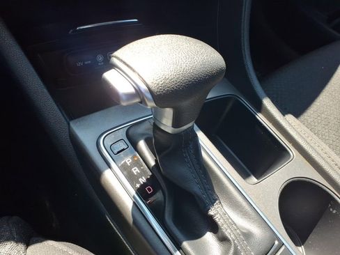 Used 2016 Kia Optima LX w/ LX Convenience Package image 9